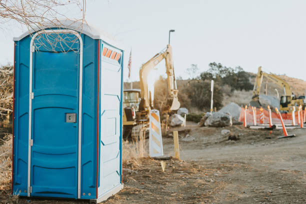 Best Porta potty delivery and setup  in Sayville, NY